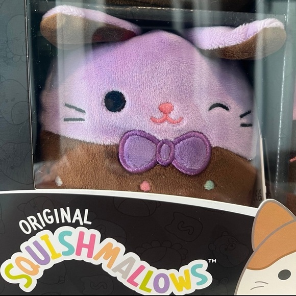 Chocolate bunnies squishmallow - Picture 8 of 9